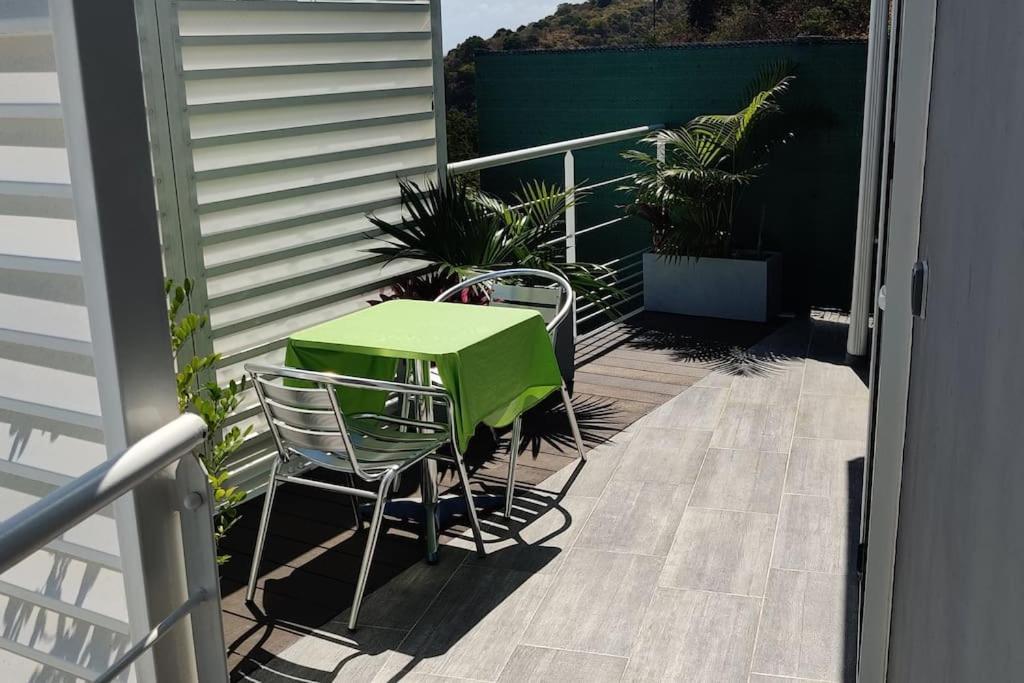 Joli Studio Cocooning & Discret, A 2Mns De La 4 Voies La Possession Exterior photo